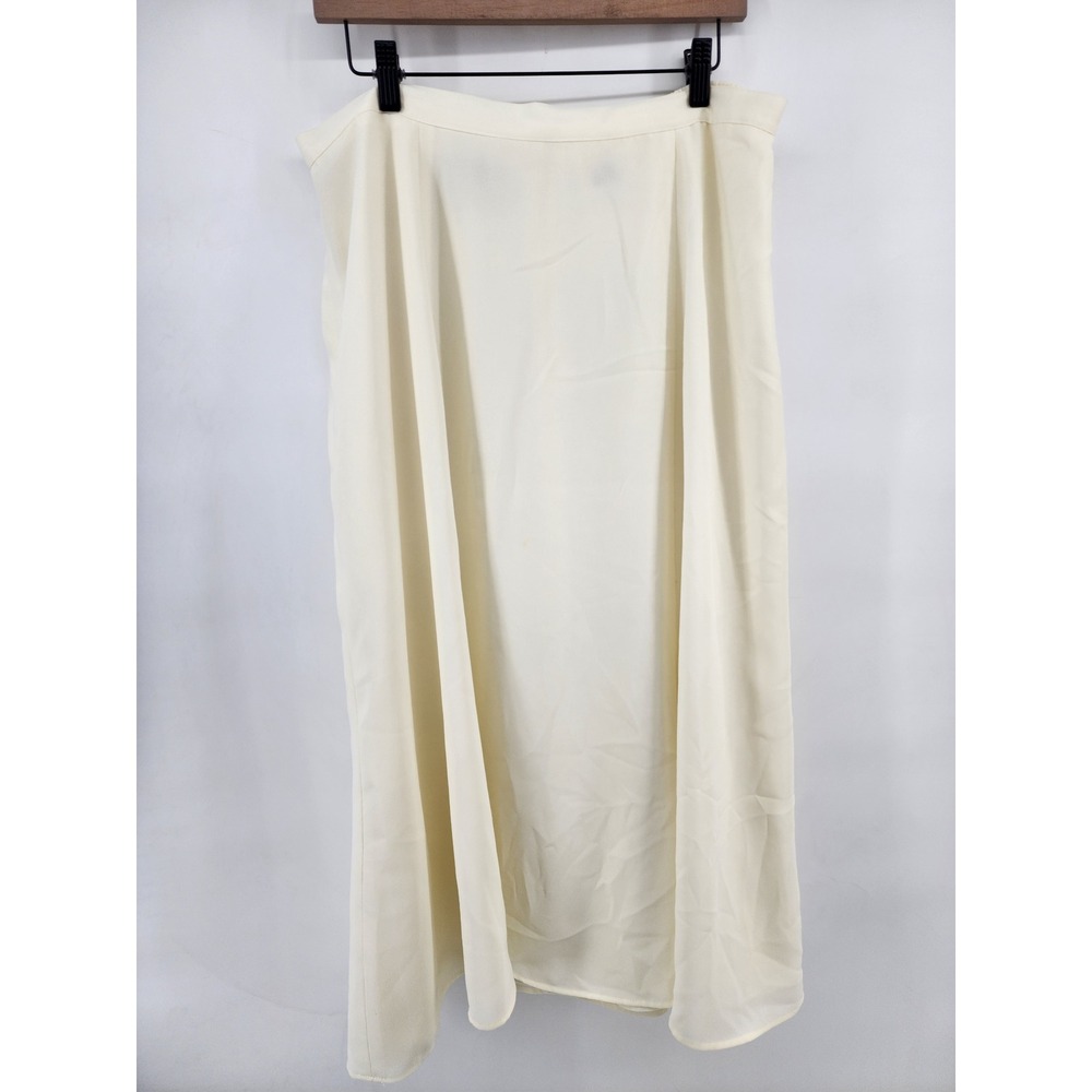 The Villager Liz Claiborne Cream Chiffon A-Line Midi Skirt 18W Vintage Flowy